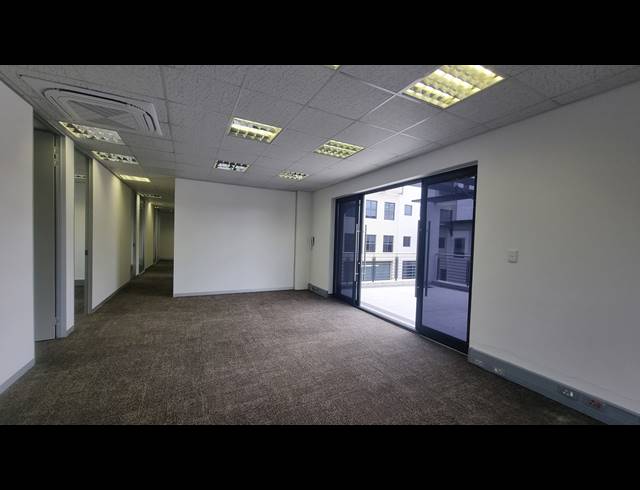 222M² OFFICE TO LET IN CENTURY CITY